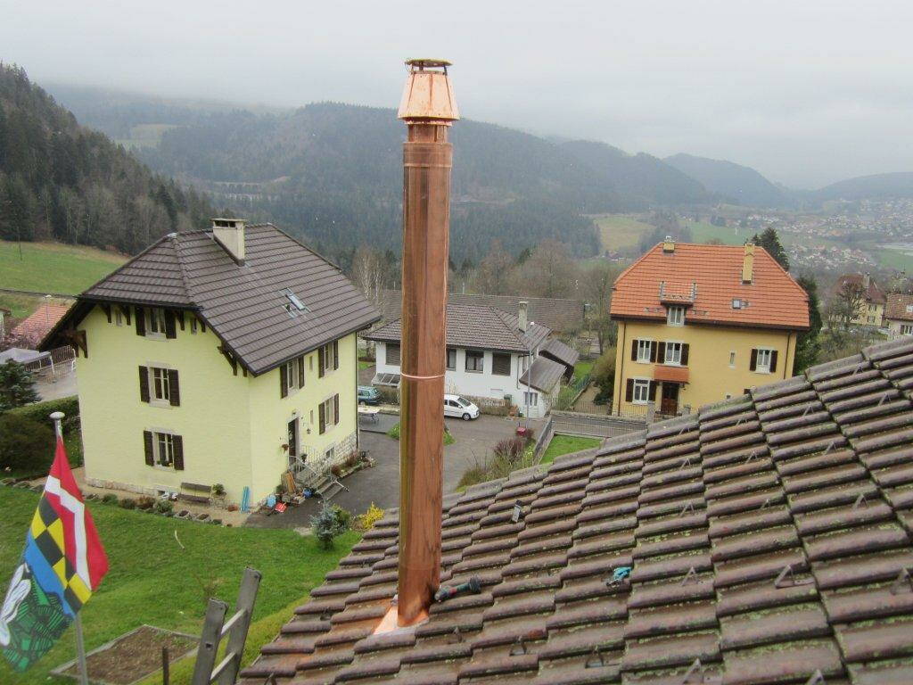 kamin_ueber_dach__130_.jpg