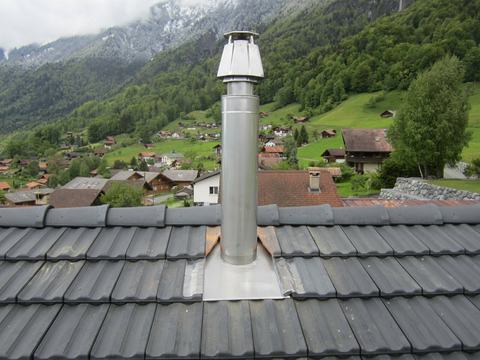 kamin_ueber_dach__176_.jpg