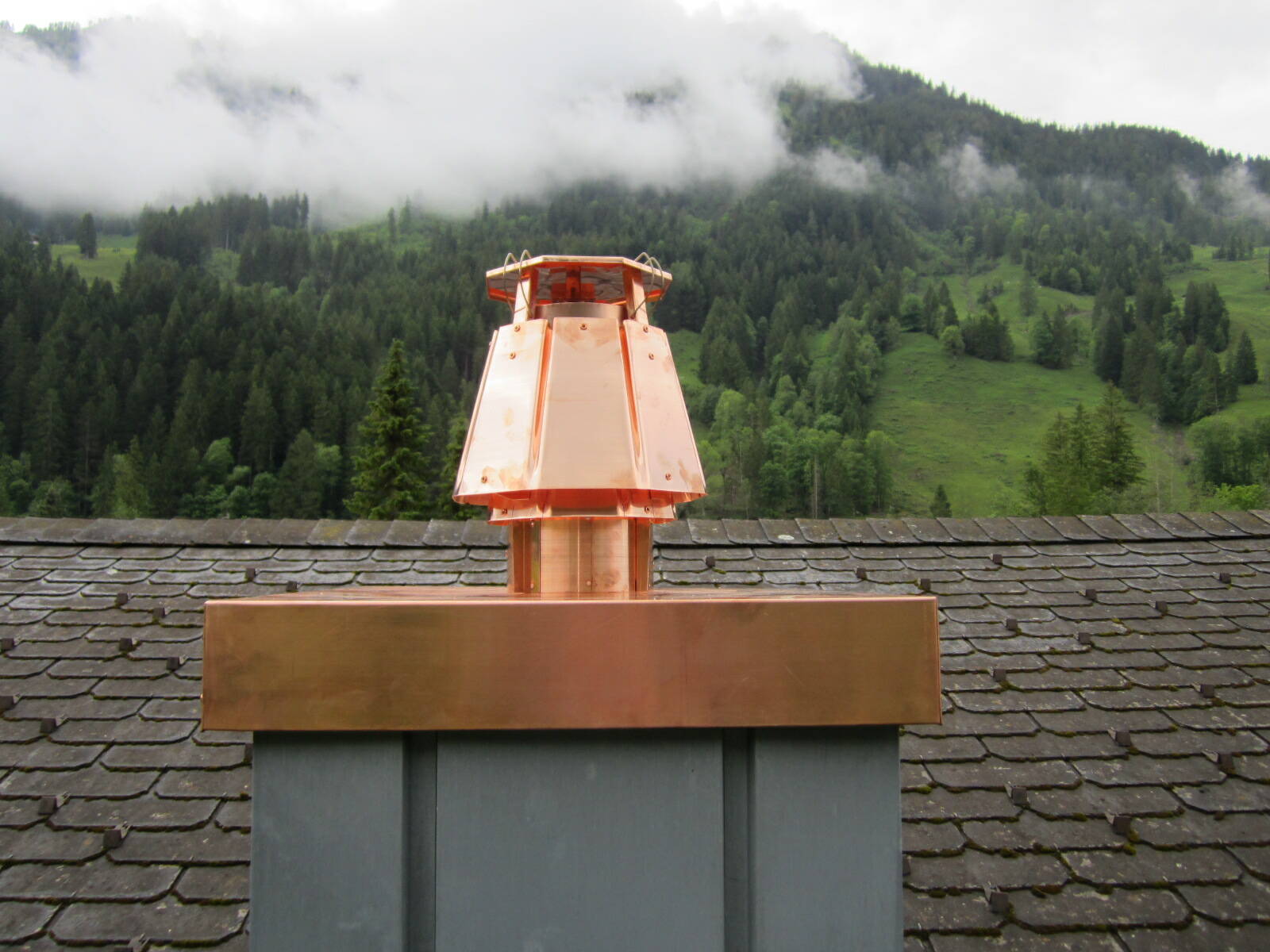 kamin_ueber_dach__25_.jpg