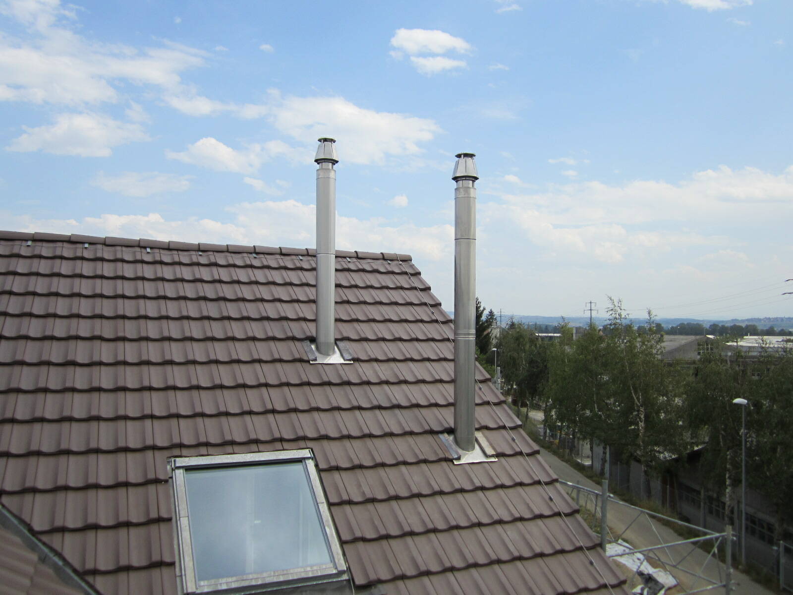 kamin_ueber_dach__65_.jpg