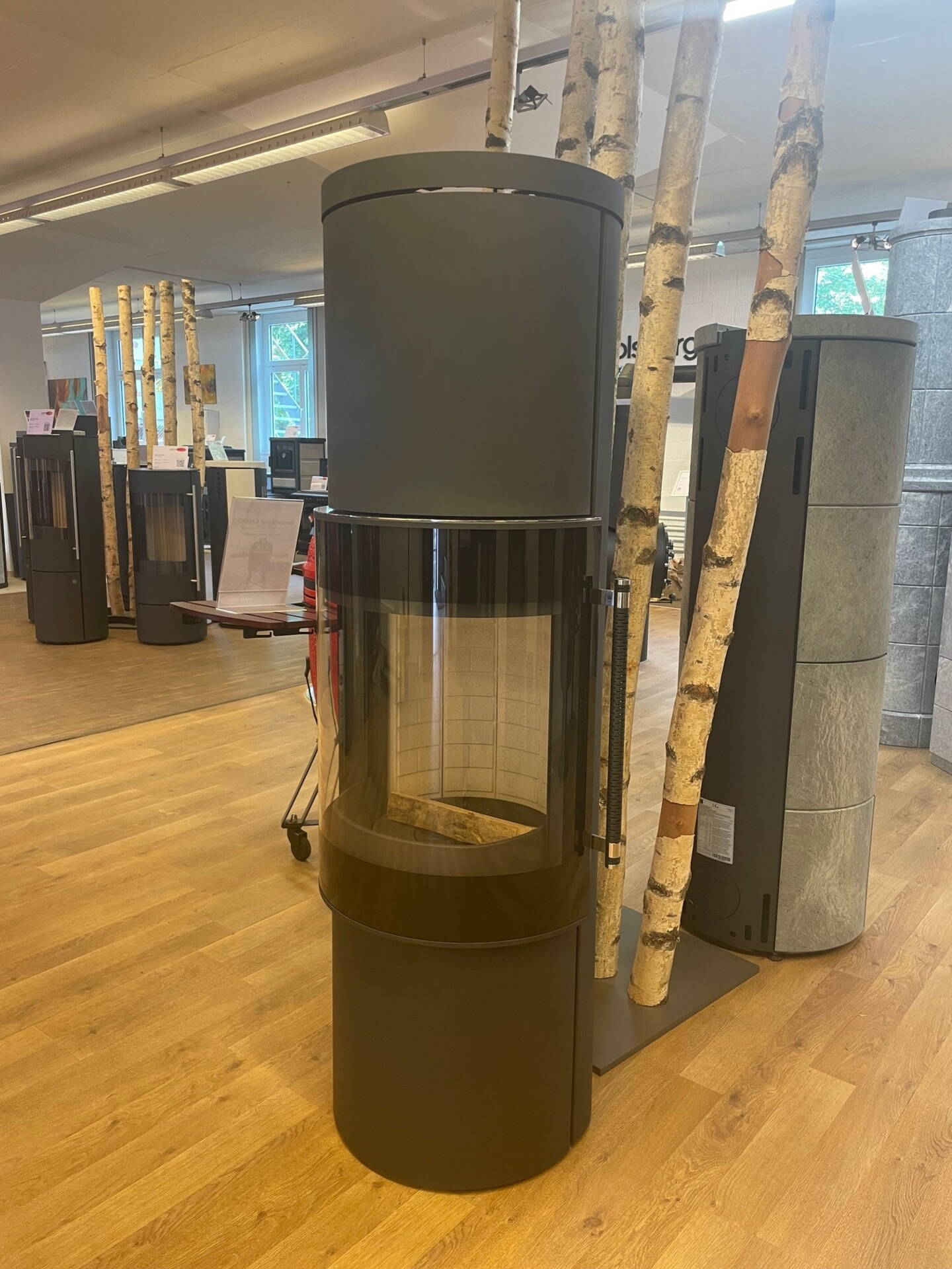 Schwedenofen

Monaro N SE Stahl schwarz anstatt CHF 6 320.- nur CHF 5 320.- 