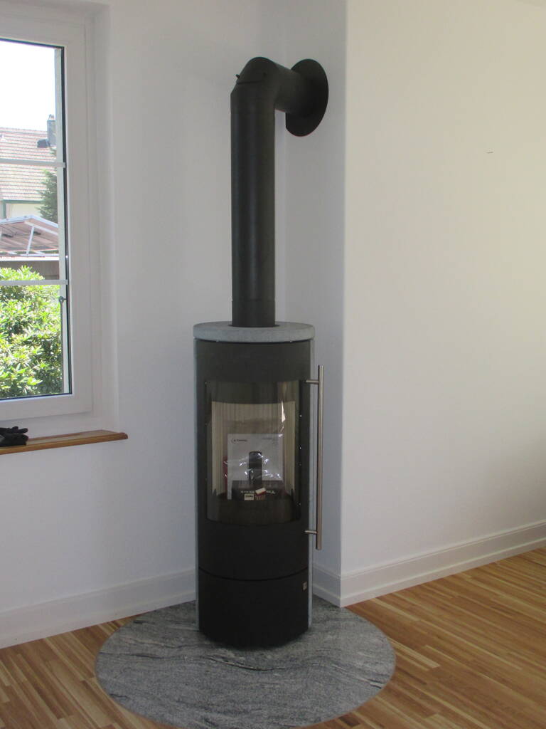 Schwedenofen Tipas 2 Compact Naturstein Montagebeispiel
