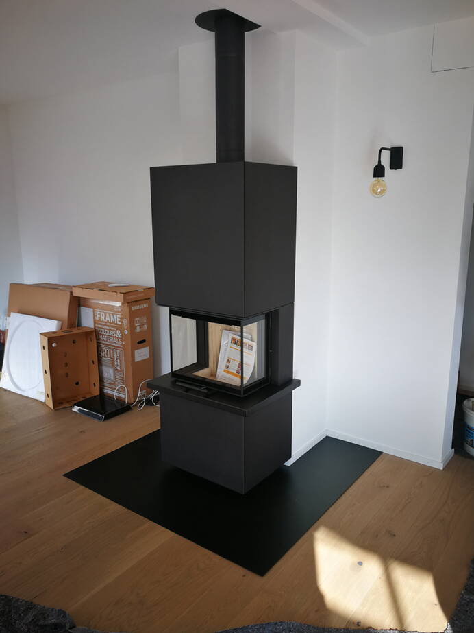 Poêle Cheminée Osorno S Acier noir Exemple d’installation
