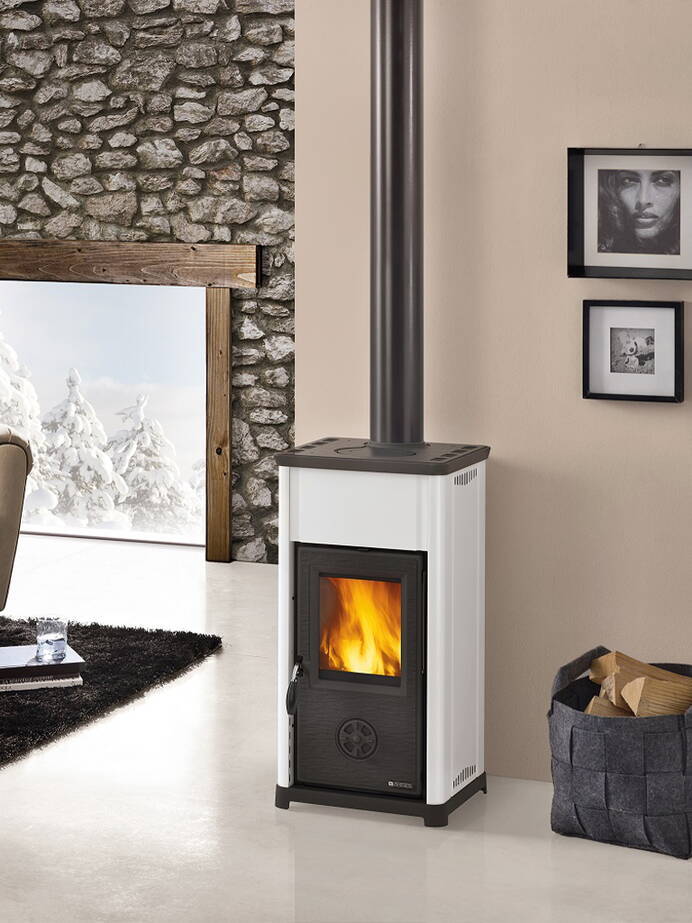 Poêle

Tea, acier blancseulement CHF 1'260.-