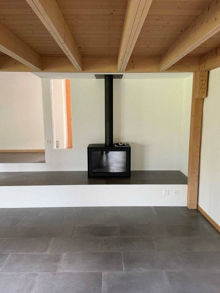 Schwedenofen WAN2075 Front Black Edition Montagebeispiel
