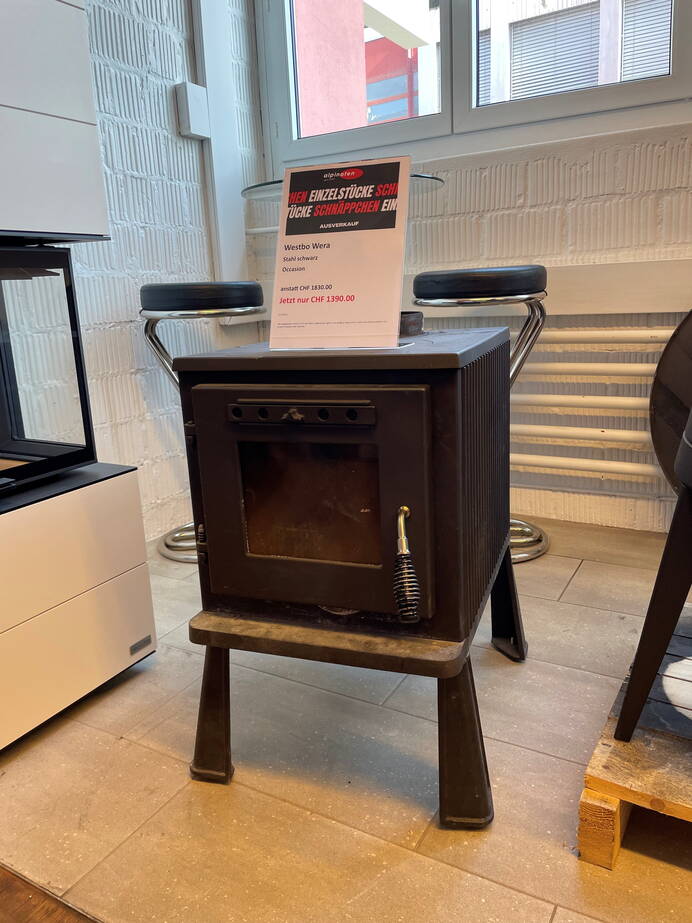 Poêle

Nelson ** modèle d'expo** au lieu de CHF 3 900.-seulement CHF 2 200.- 