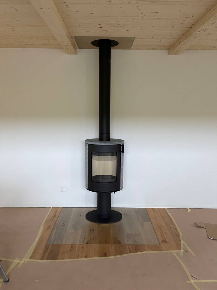 Poêle Cheminée Lamia T Exemple d'Installation