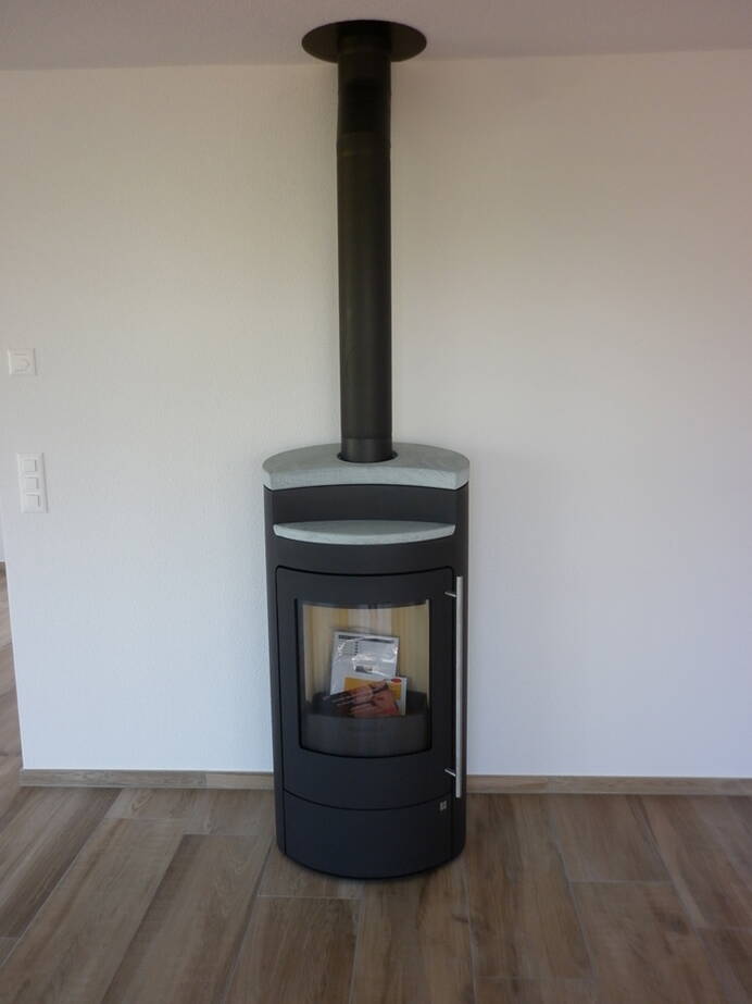 Schwedenofen Tecapa Compact 2 Naturstein Montagebeispiel