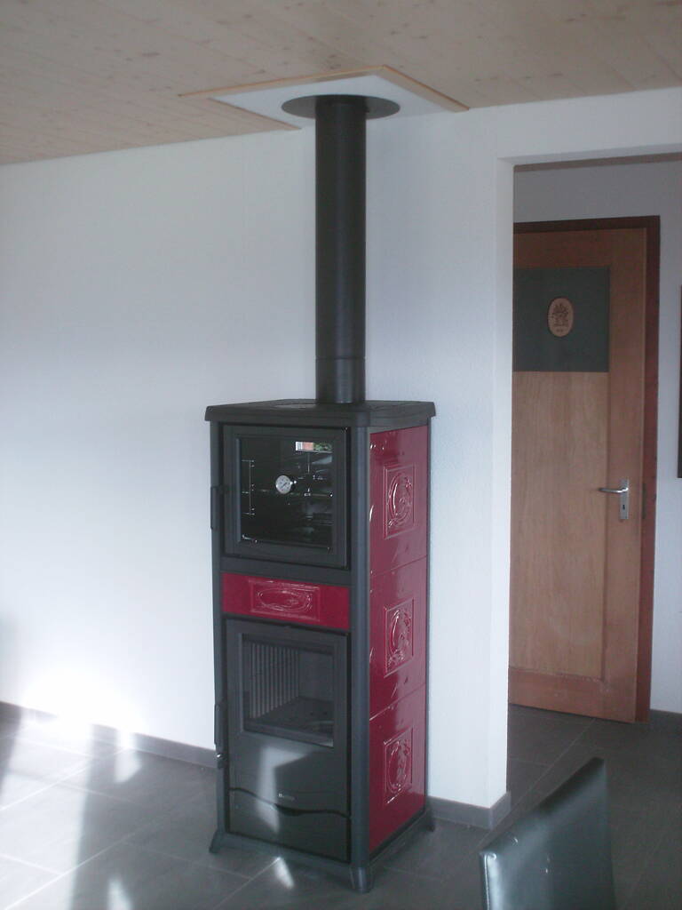 Schwedenofen Rosella Plus Forno Keramik Montagebeispiel