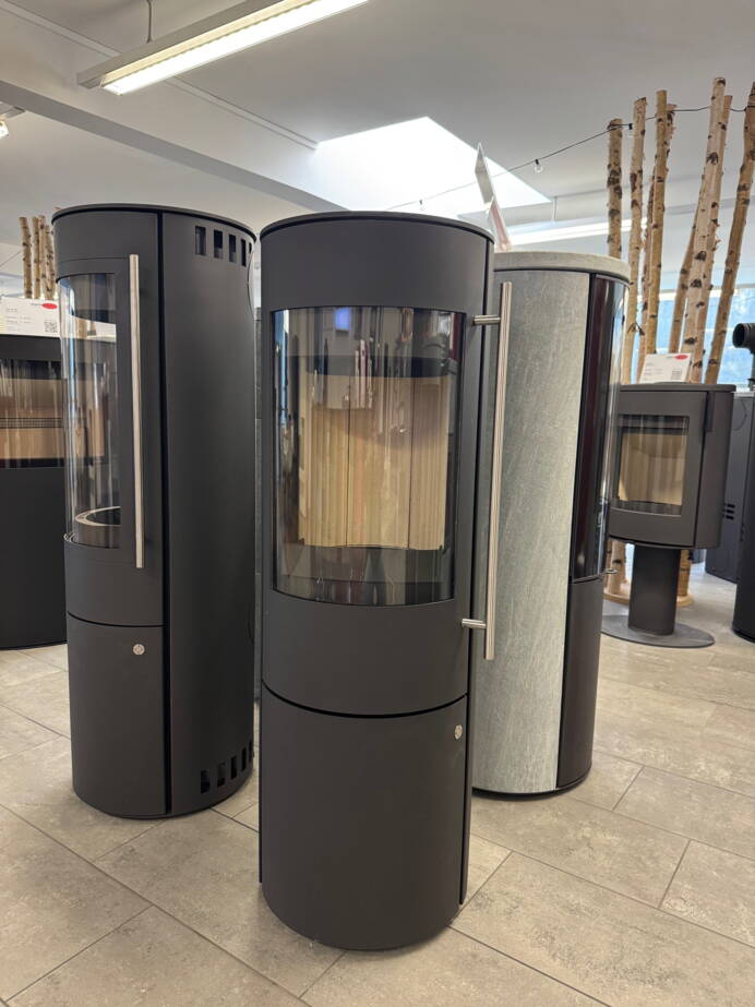 Lagerofen

Tipas Plus, Stahl schwarz 2 Stück an Lager anstatt CHF 4 460.- nur CHF 4 010.-