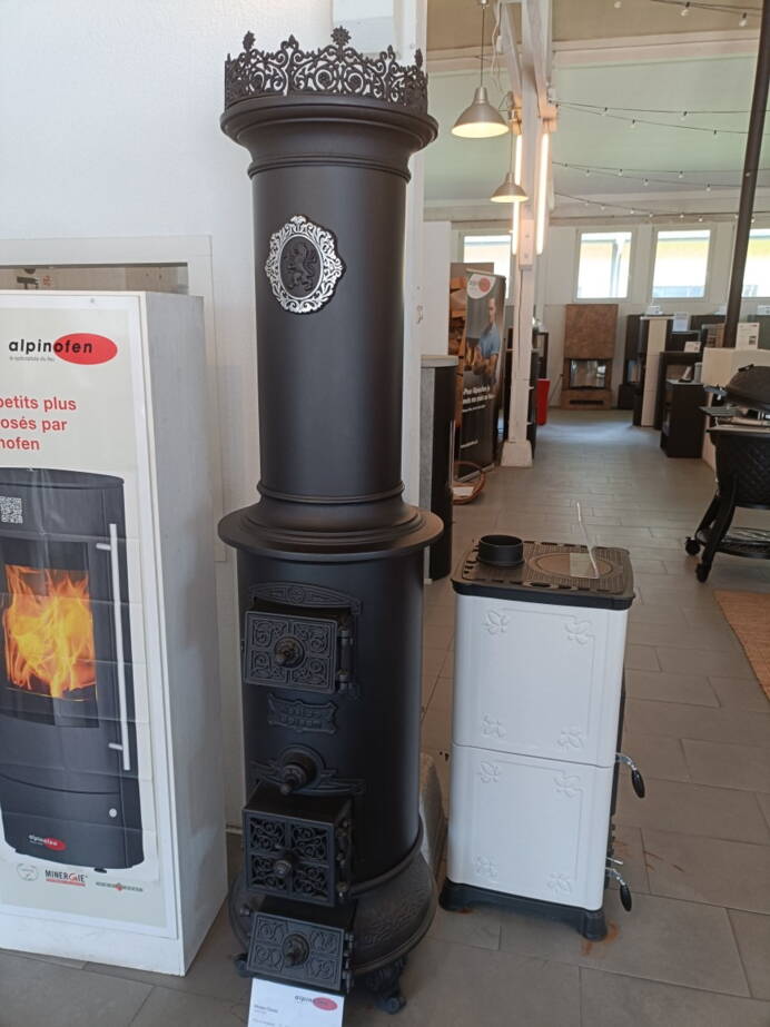 Schwedenofen

Westbo Classic Stahl schwarz anstatt CHF 5 740.- nur CHF 4 300.-