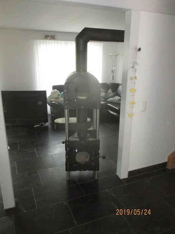 Schwedenofen Firetube Baker Stahl schwarz, Grundmodul plus Backmodul Montagebeispiel