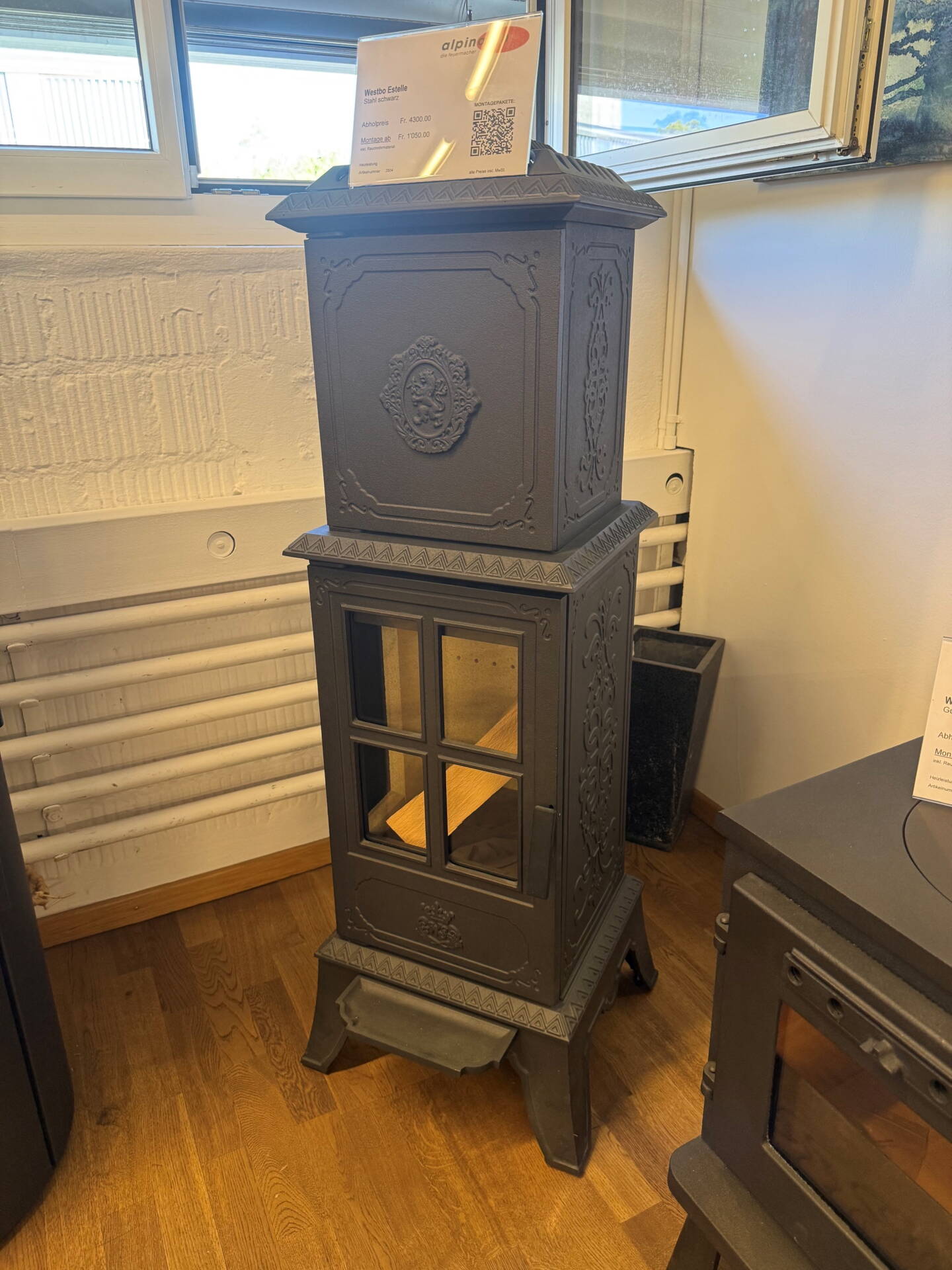 Poêle

Westbo Estelle Fonte noir au lieu de CHF 4 300.- seulement CHF 3 200.-