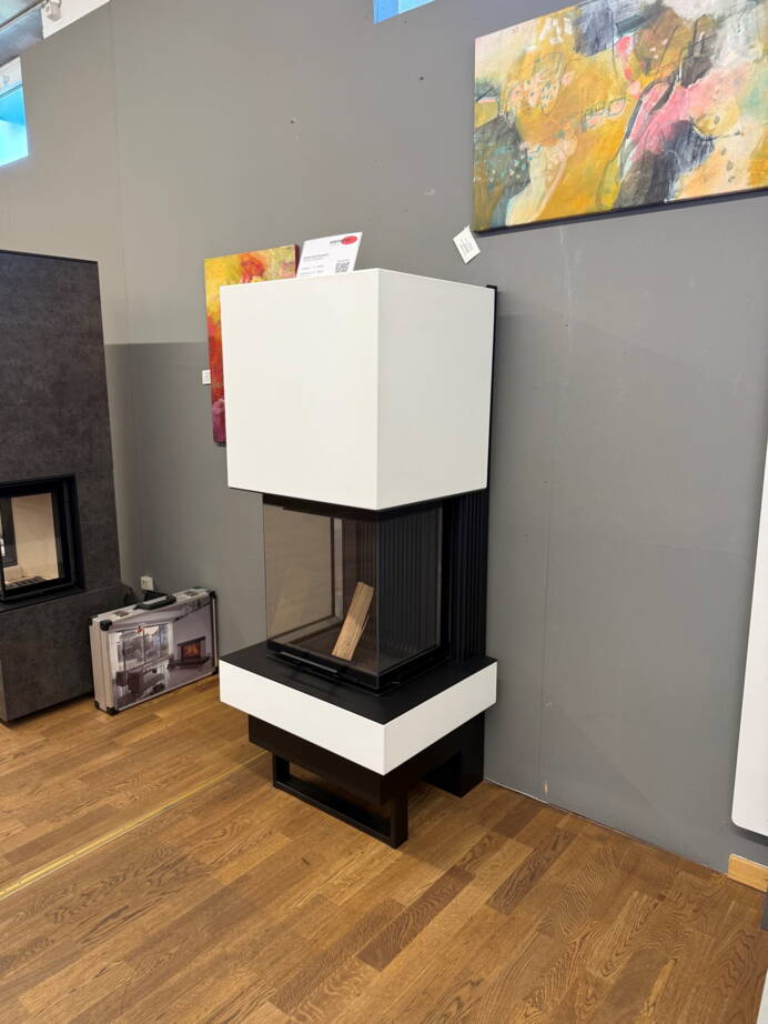 Cheminée

E1 Stahlverkleidung weiss anstatt CHF 12 030.- nur CHF 10 200.-