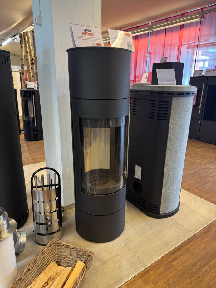 Schwedenofen

Pular Powerbloc Stahl schwarz anstatt CHF 5 090.- nur CHF 4 500.-