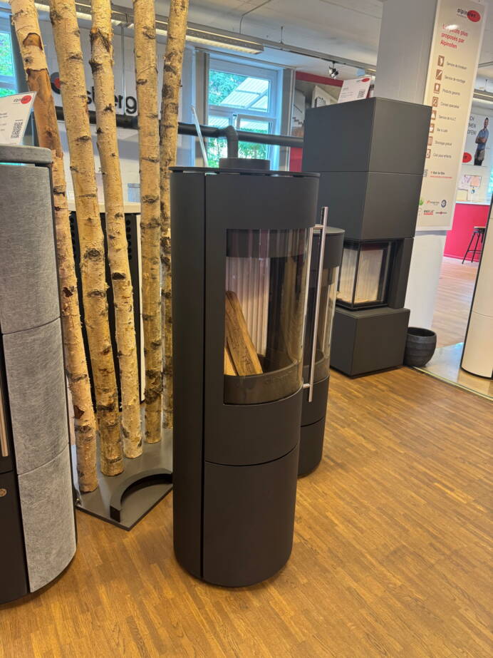 Schwedenofen

Tipas Plus Stahl schwarz anstatt CHF 4 460.-nur CHF 3 900.-