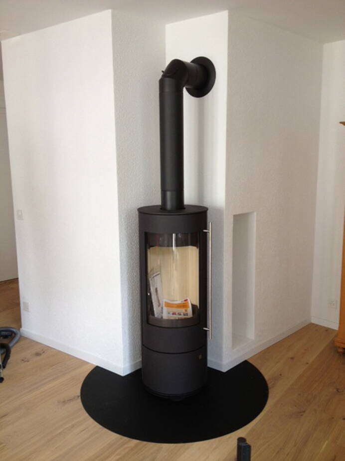Poêle Cheminée Palena Compact Acier noir Exemple d’installation