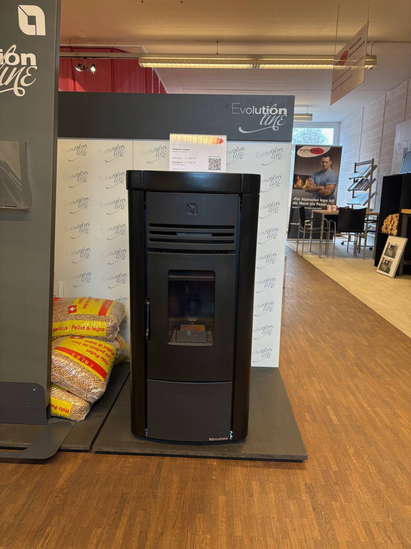 Pelletofen

Angela Stahl schwarz anstatt CHF 3 490.- nur CHF 2 990.-