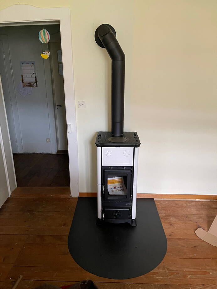 Schwedenofen Emiliana Keramik Montagebeispiel
