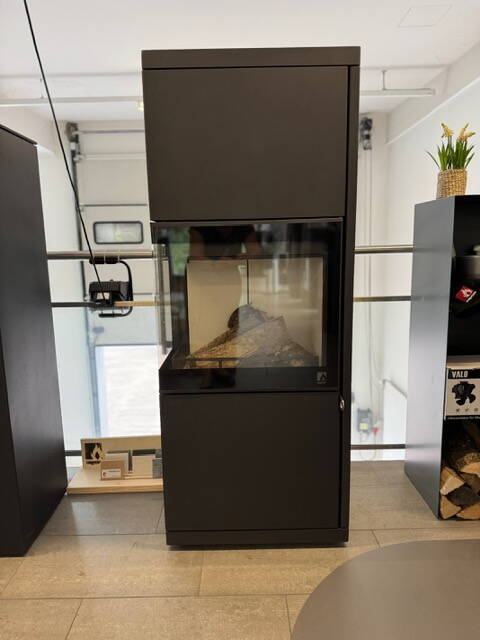 Schwedenofen

Livera Panorama L Stahl schwarz anstatt CHF 6 530.- nur CHF 5 550.-